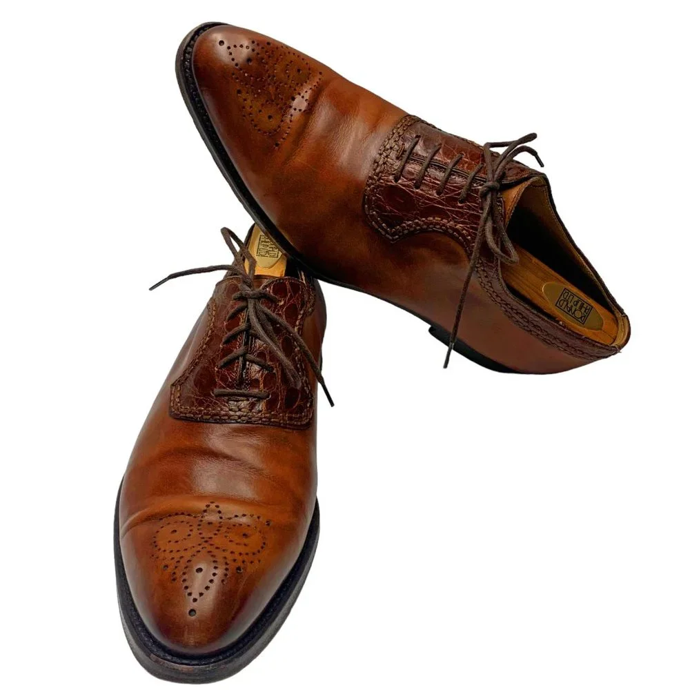 MAGNANNI Brown‎ Calfskin & Crocodile Medallion Toe Dress Brogues